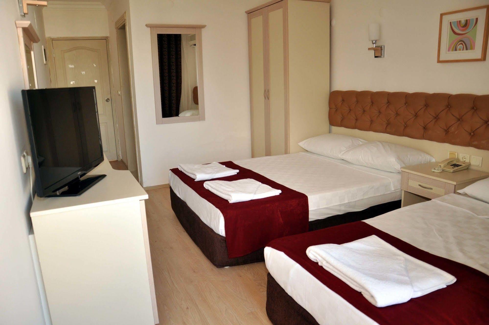 Almena City Marmaris Bagian luar foto