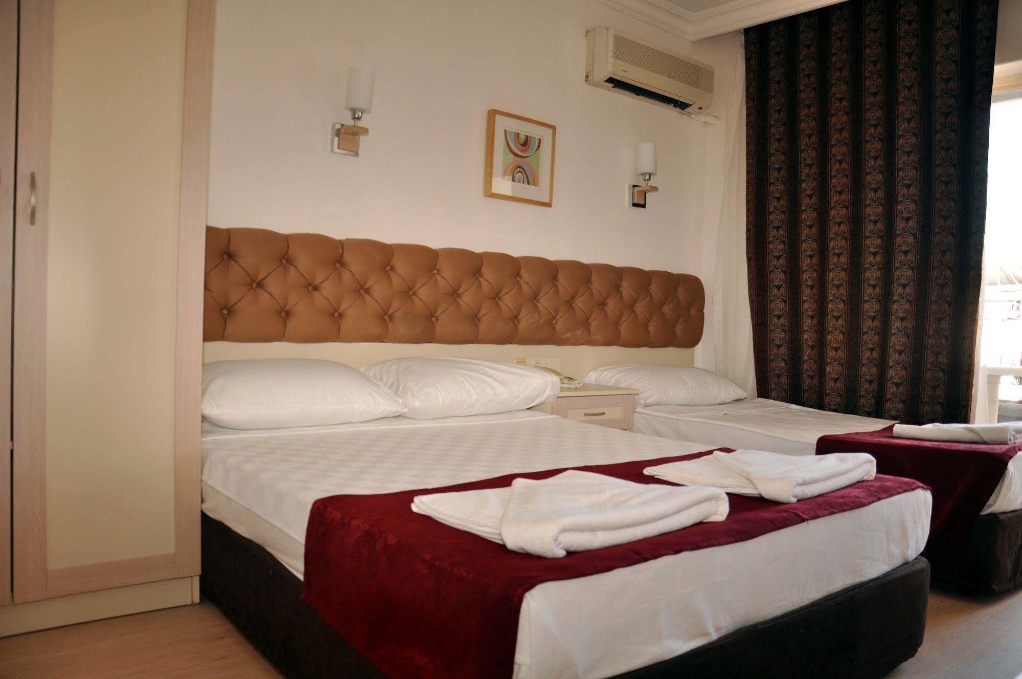 Almena City Marmaris Bagian luar foto