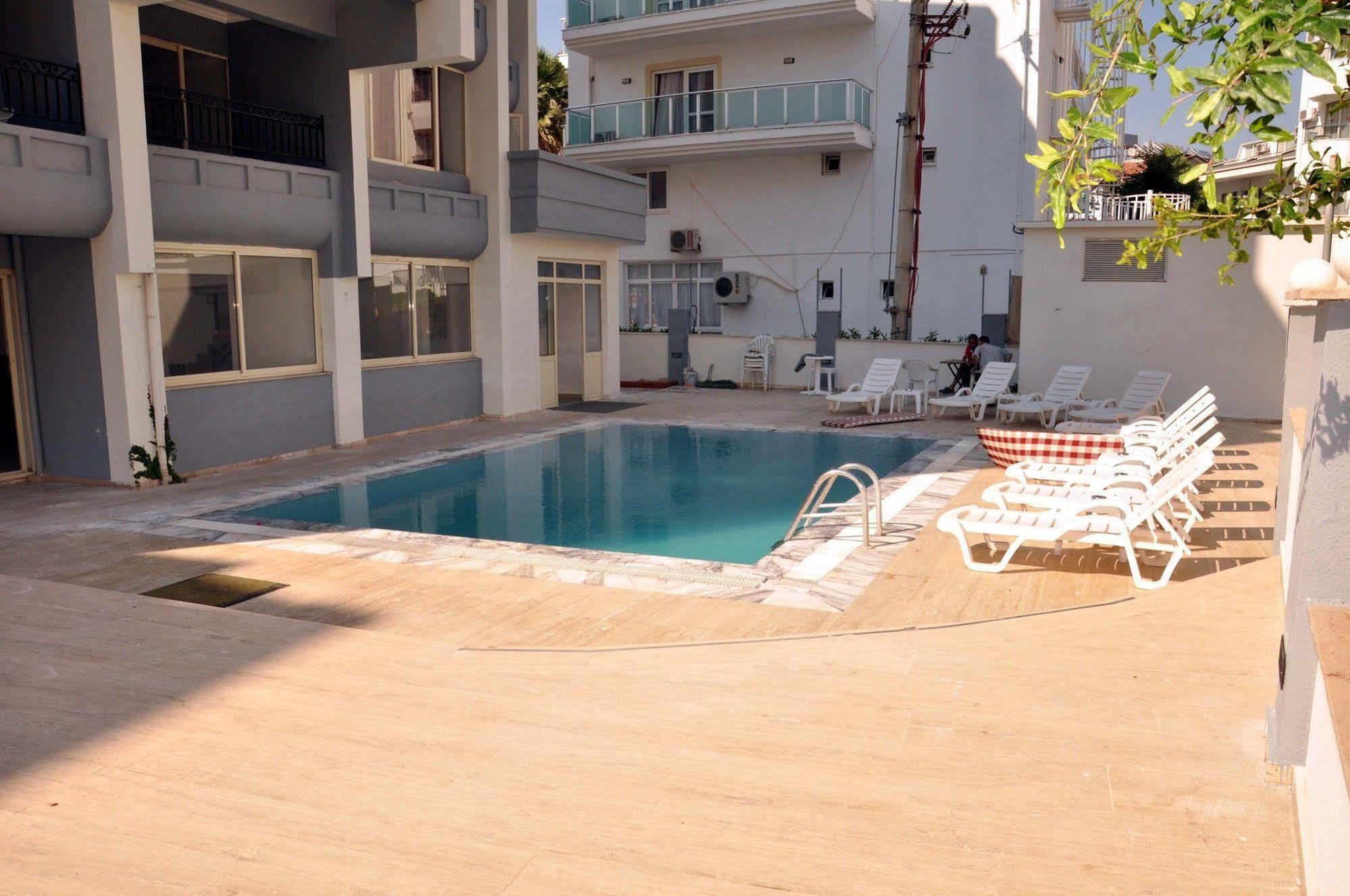Almena City Marmaris Bagian luar foto